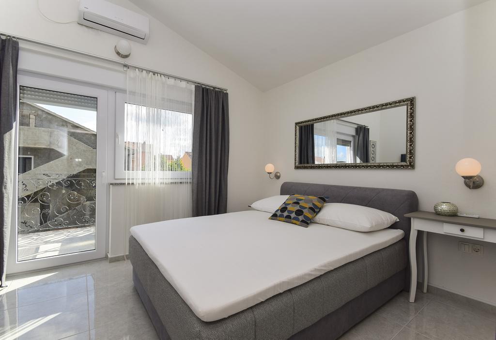 Mary Rose Apartment Vodice Ngoại thất bức ảnh
